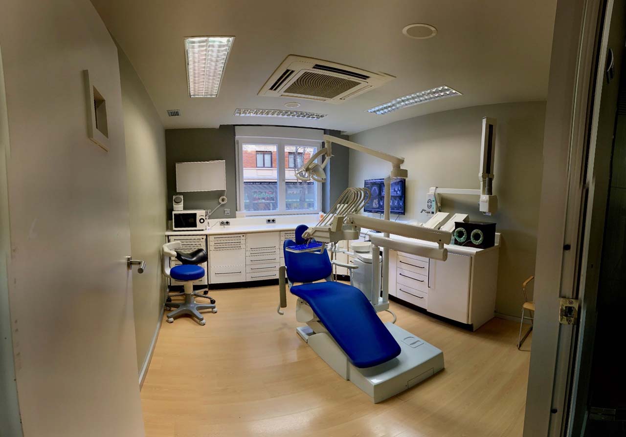 Clinica Montes odontología en Pamplona